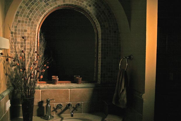02.easter_bath